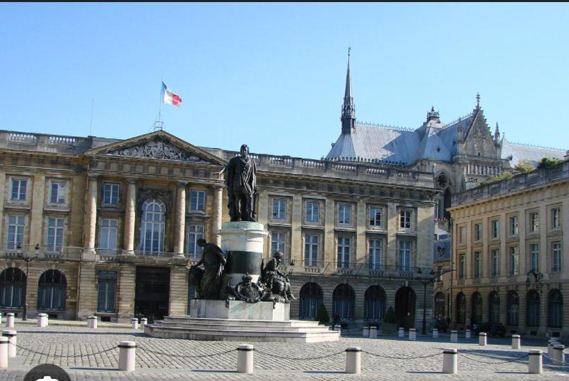 L'ange Dore Apartment Reims